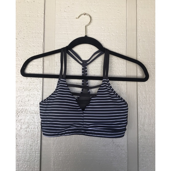 Victoria's Secret Other - Victoria' Secret Sport strappy sports bra